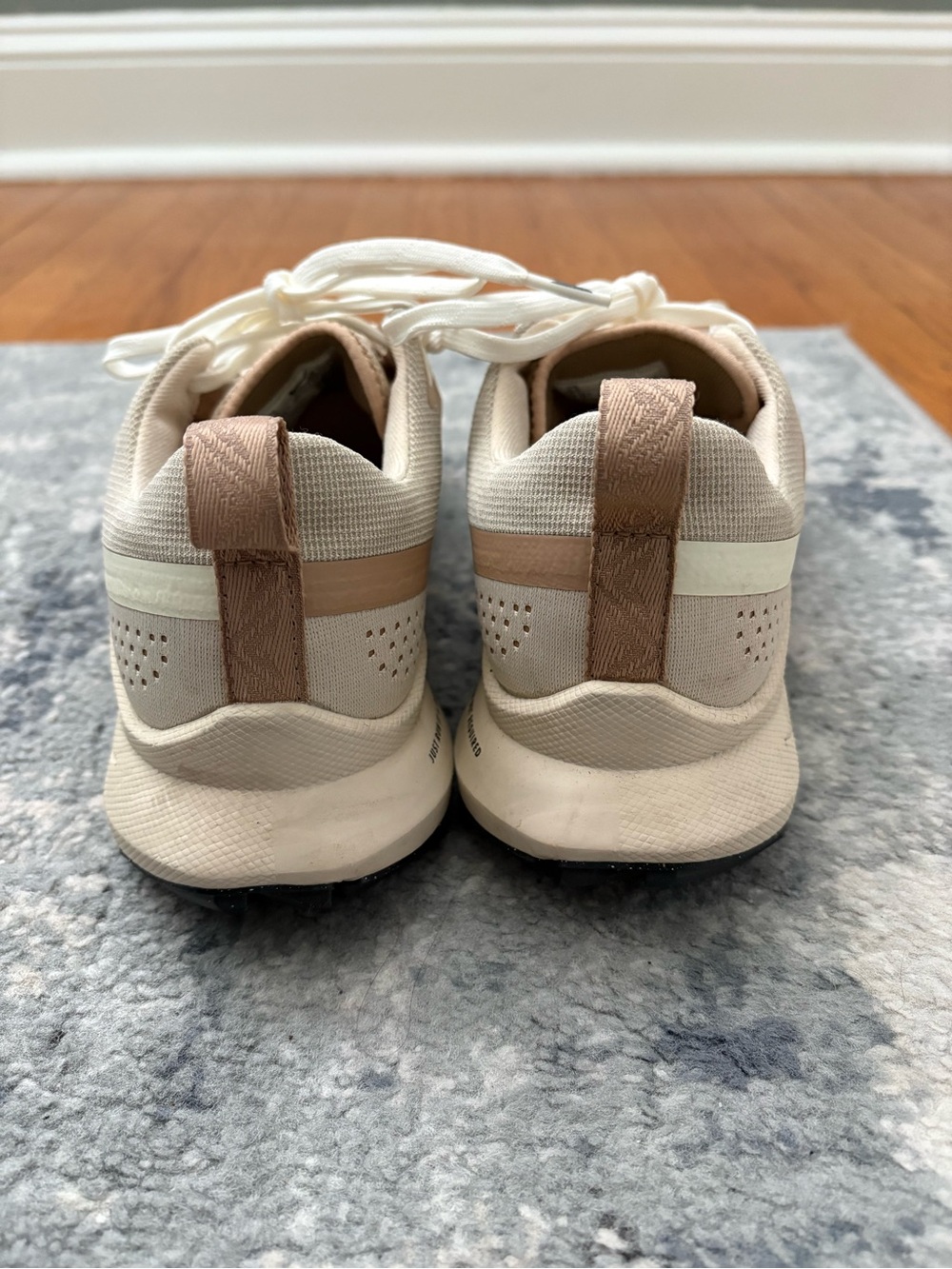 Nike React Pegasus Trail 4 Running Sneakers, Women’s 7.5 in Sanddrift - Picture 8 of 11